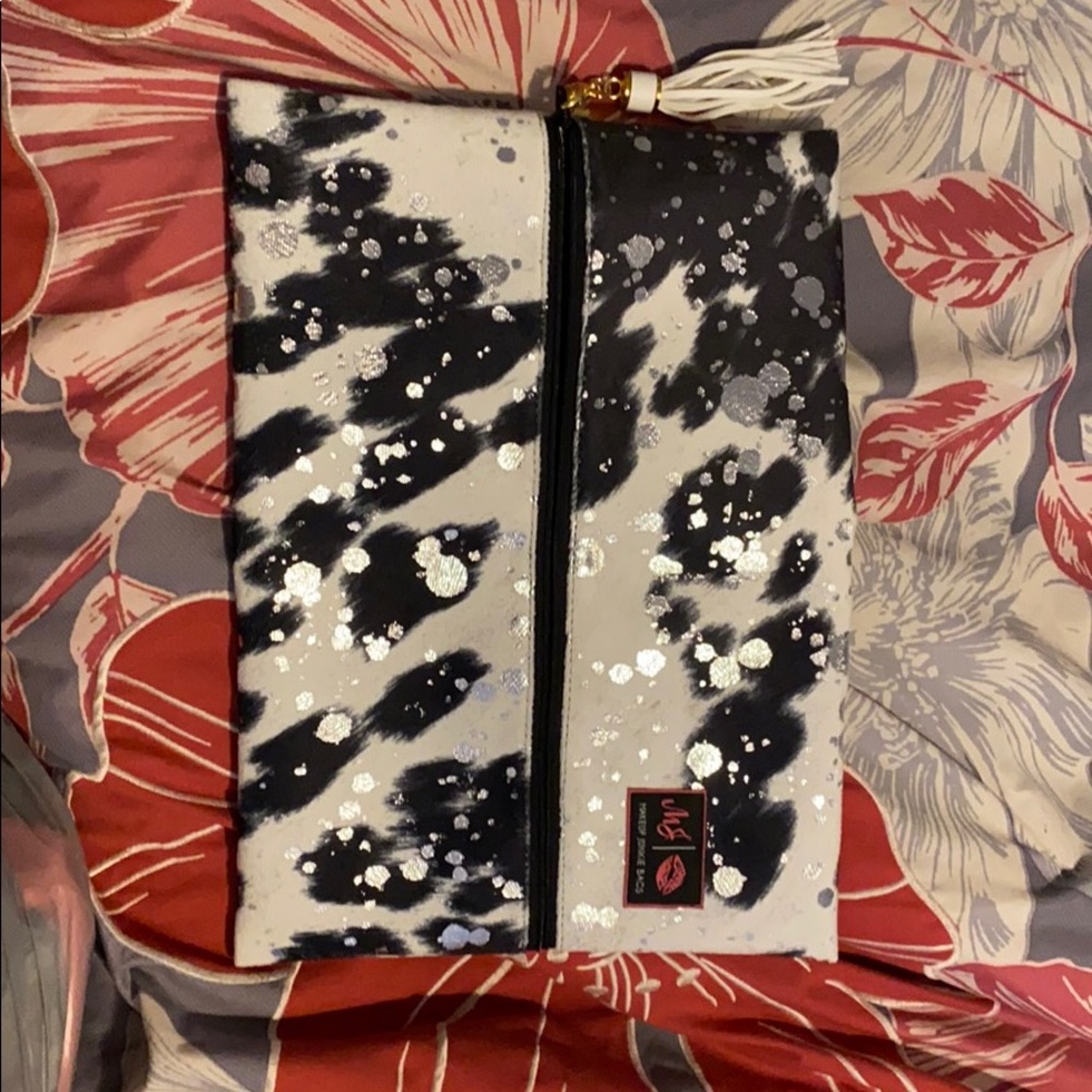 Makeup junkie bag